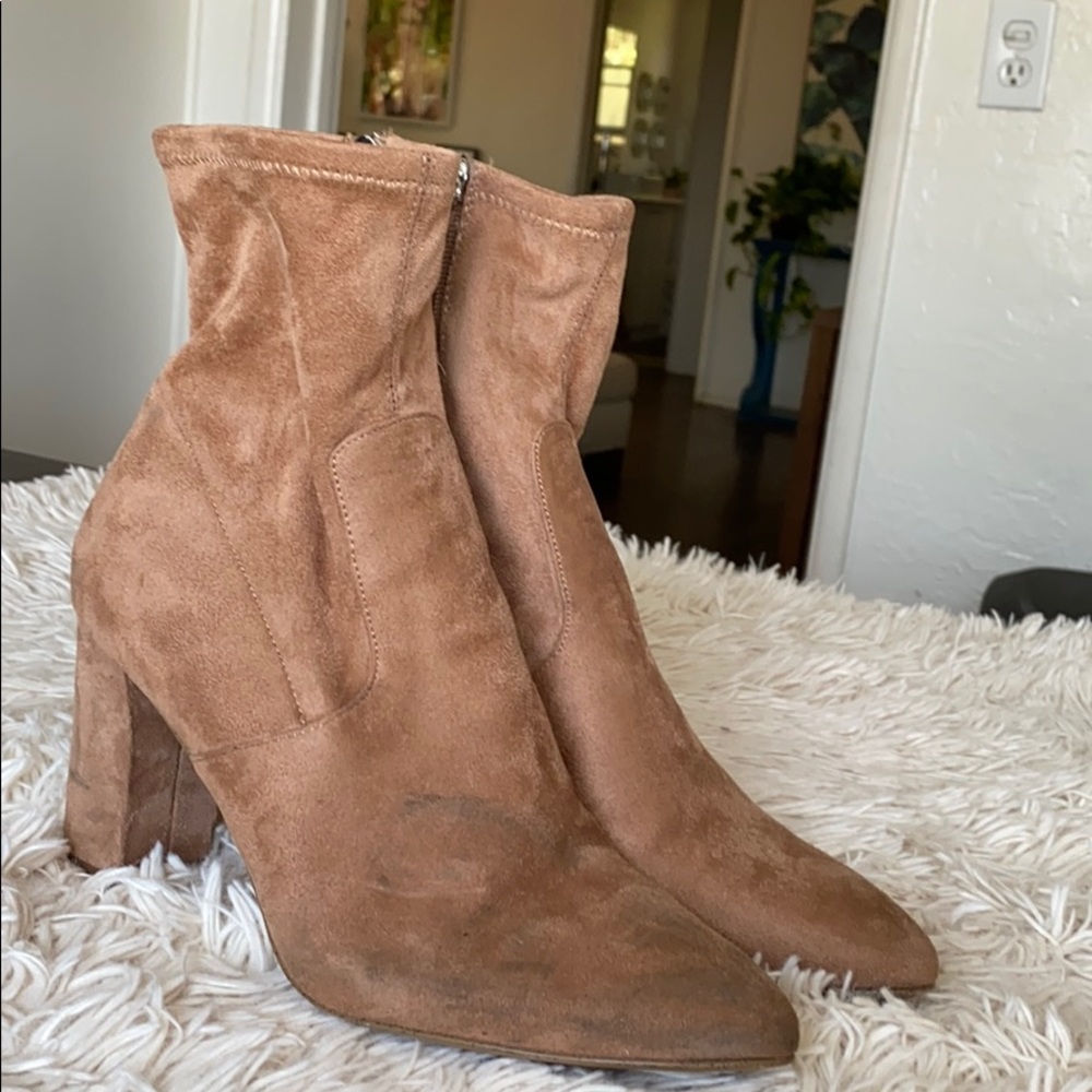 Suede Steve Madden booties